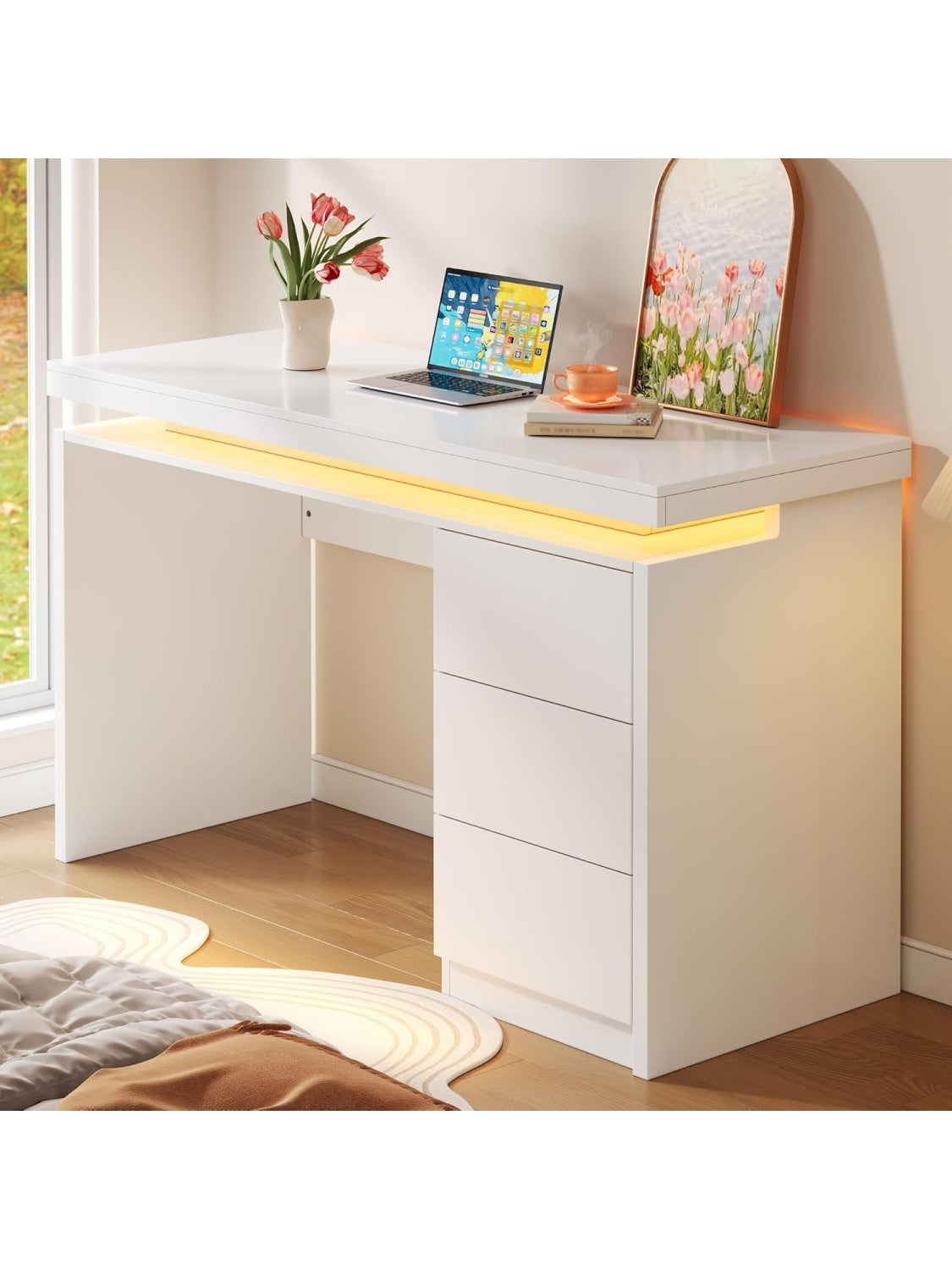 LED Schreibtisch 120 x 50 x 78,5 cm mit drei Schubladen vergrosserter Arbeitsflache und Beleuchtung
